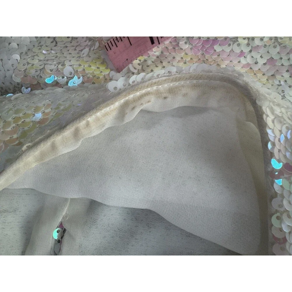 Chelsea & Violet White Opal Sequin Top Large - Picture 8 of 9